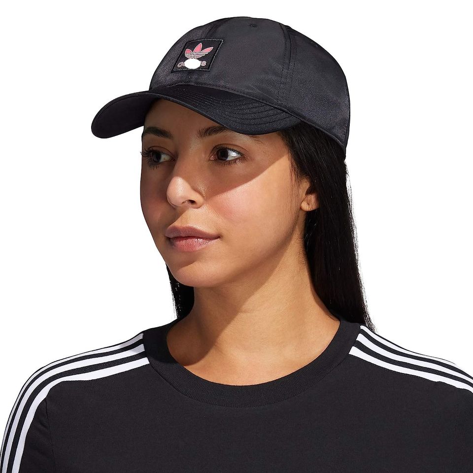 Nón D/s Sleek Strapback cap dành cho Chị Em. Đẹp và chất. Cực kỳ thoải mái, xịn 100%.