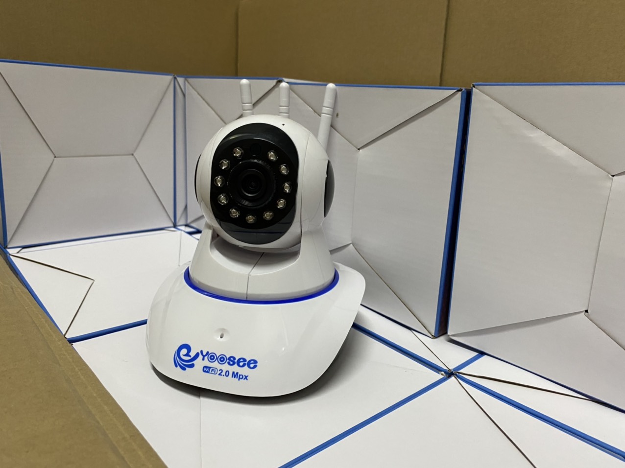 Camera Wifi Yoosee Chuẩn 3 Râu 11 LED Full HD - Hàng Chính Hãng