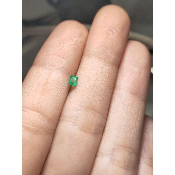 020 (6) L Hạt EMERALD LỤC BẢO yên bái (THIÊN NHIÊN)