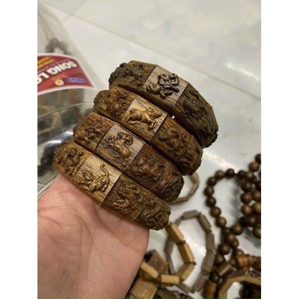 Vòng tay trầm hương 12 con giáp trầm tốc tự nhiên