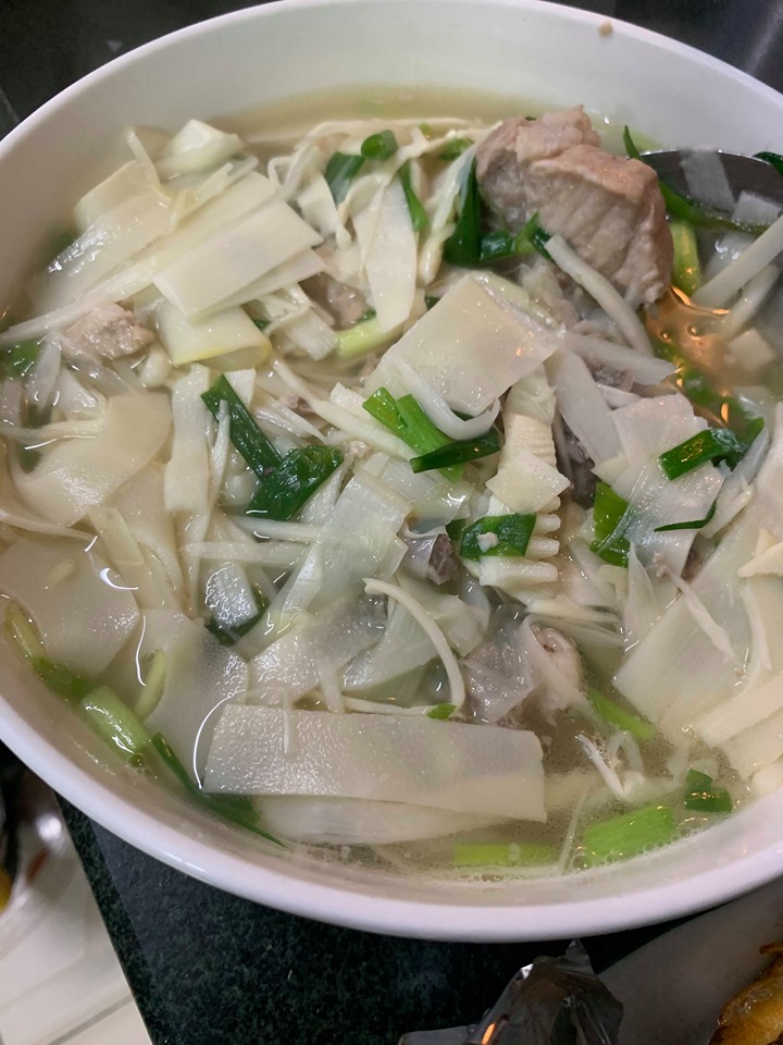 MĂNG MUỐI CHUA (BÌNH 1.5KG)