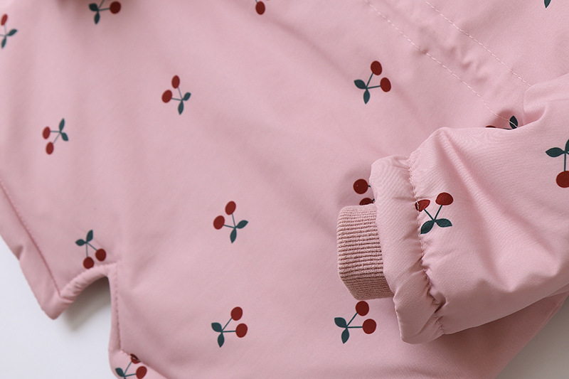 Áo khoác cho bé gái 4-14 tuổi hình quả chery bên trong lót lông ấm áp