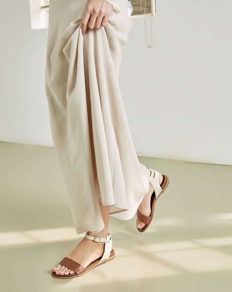 Giày Sandal Nữ 1cm Thời Trang JUNO Đế Bệt Quai Cổ Chân Phối Quai Ngang SD01138