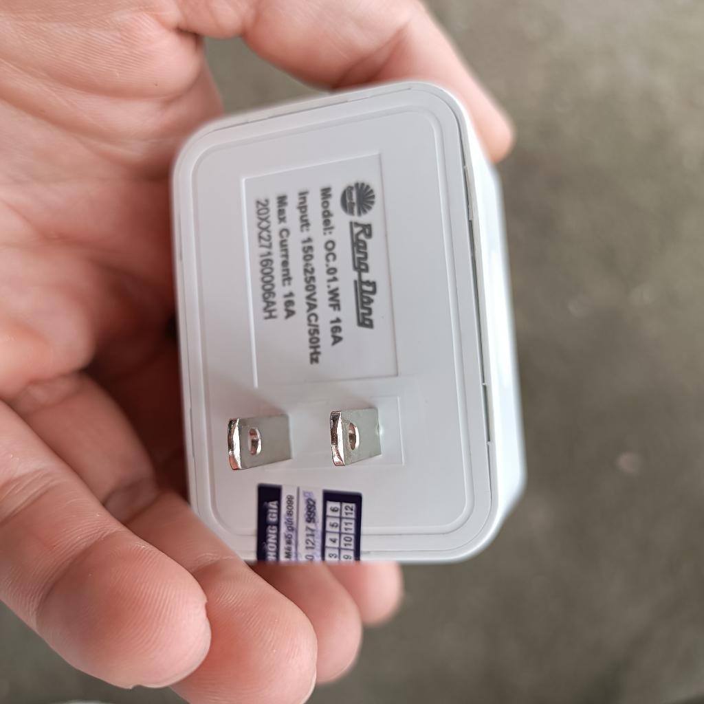 Ổ cắm Wifi Rạng Đông Điều khiển và hẹn giờ từ xa qua điện thoại OC.01.WF 16A