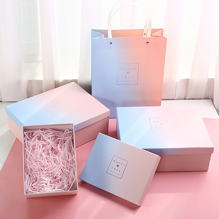 Hộp đựng quà hình chữ nhật kèm túi 2 màu Hộp đựng quà hình chữ nhật kèm túi 2 màu