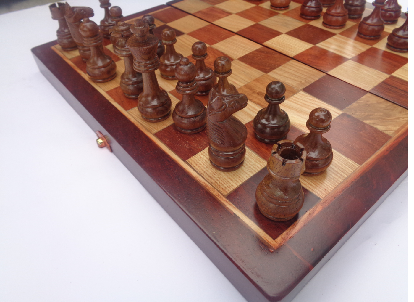 Bộ bàn cờ vua cao cấp -Gỗ hương-gỗ gụ