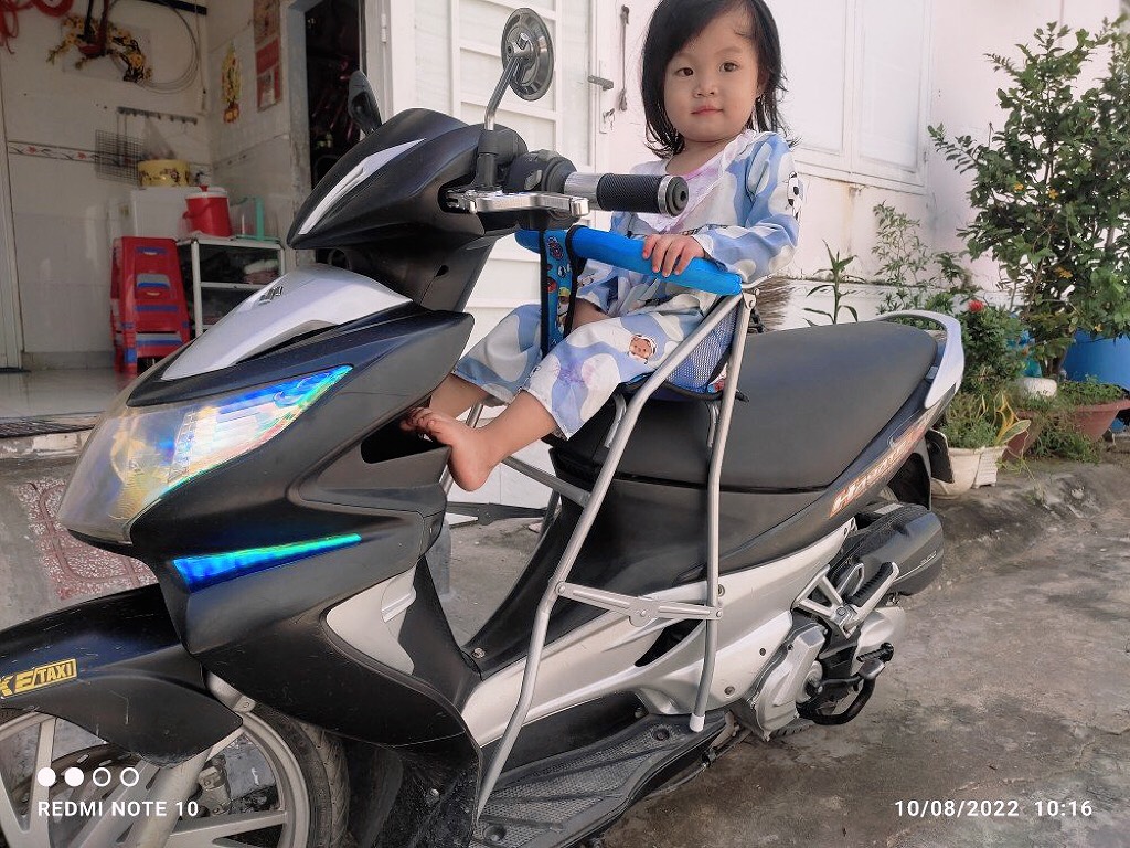Ghế ngồi xe máy Hayate cho bé