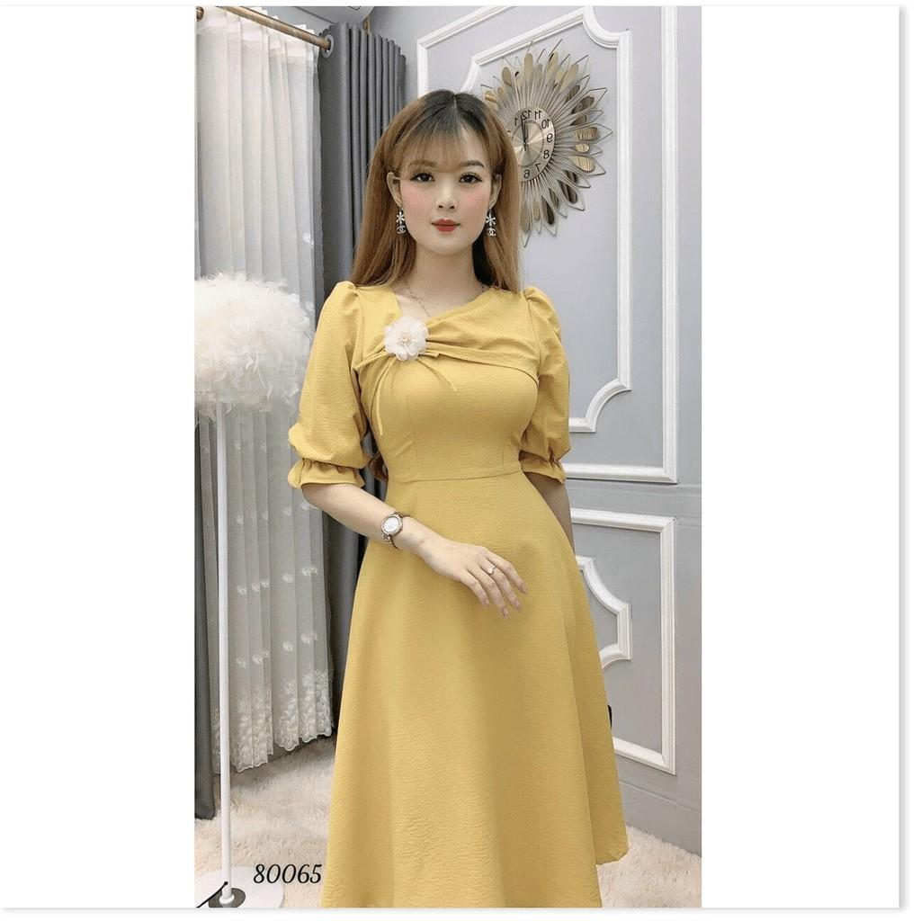 ĐẦM ĐÍNH HOA TRÊN ÁO SIÊU XINH