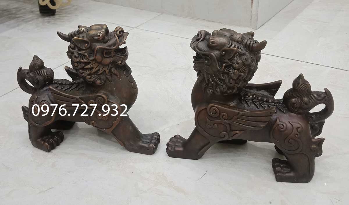 Tỳ hưu phong thủy hút tài lộc, tỳ hưu bằng đồng giả cổ, vật phẩm phong thủy