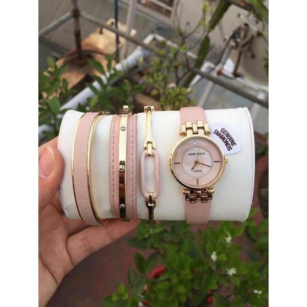 Set đồng hồ nữ AK/2684LPST Anne Klein dây da 4 chi tiết