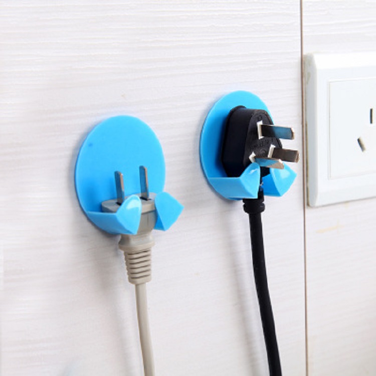 Bộ 5 Móc Dán Tường Treo Phích Cắm Điện