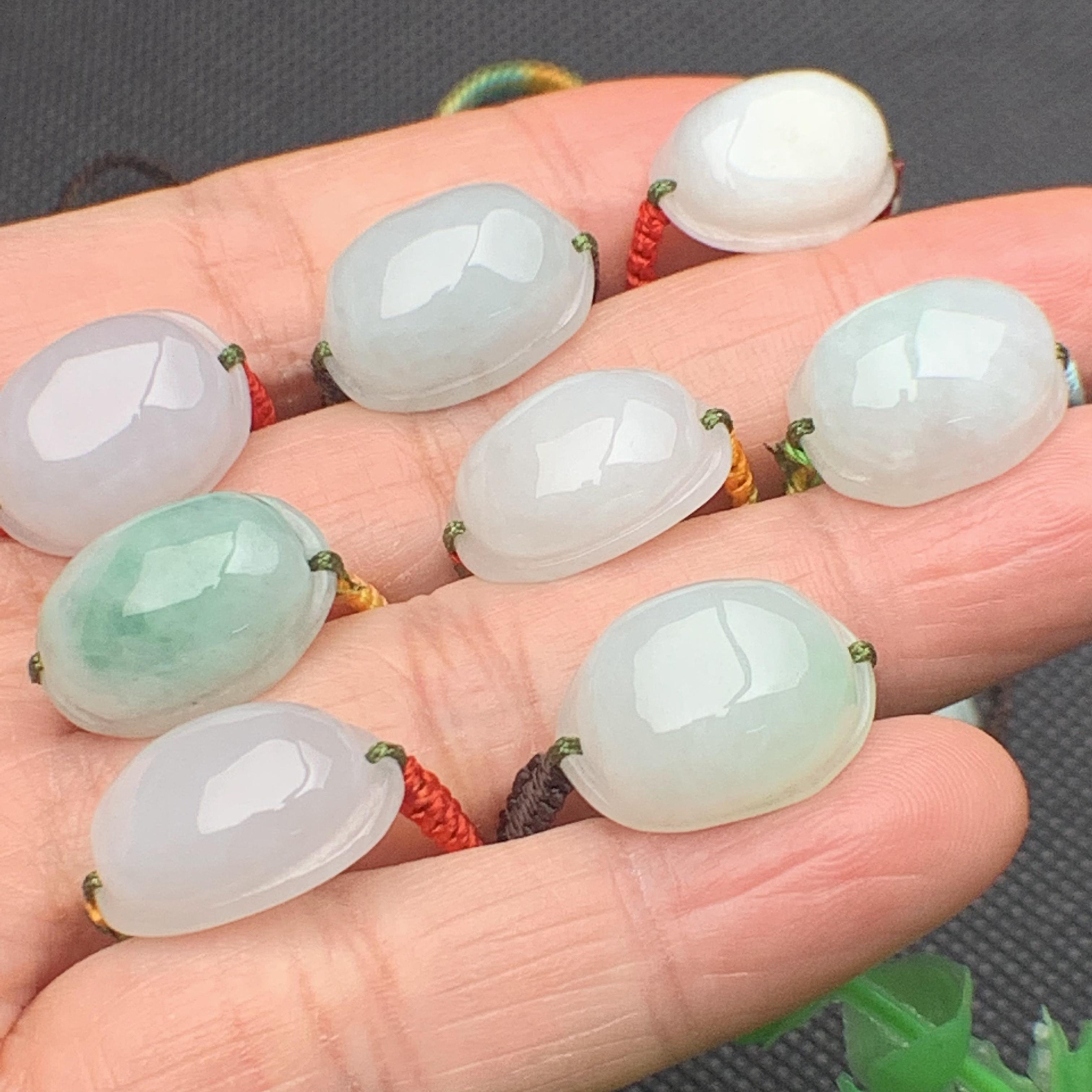 Nhẫn trứng ngọc phỉ thúy tự nhiên Jadeite A