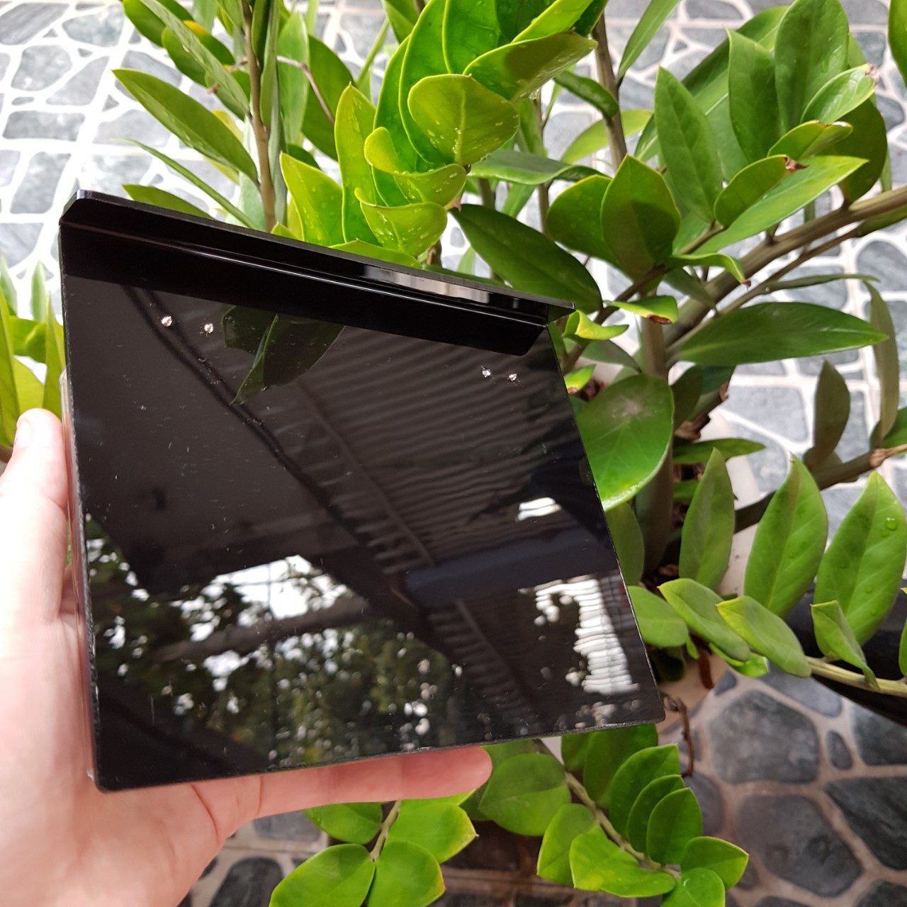 Bảng rỗng 21 ô có nắp đậy đựng phấn mắt, má hồng, son môi trang điểm tiện dụng