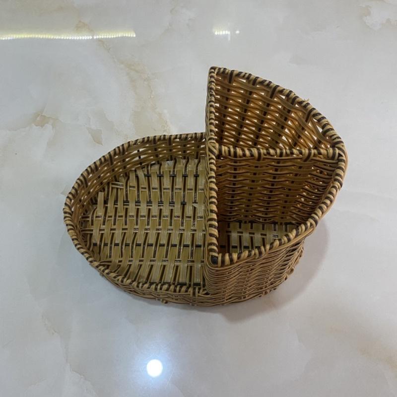 Ống đũa,khay đựng gia vị nhựa giả mây nhỏ