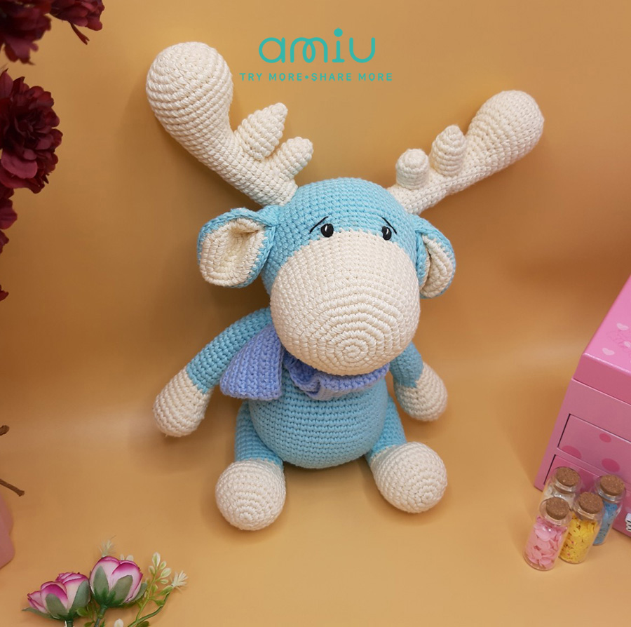 Gấu bông móc len Amigurumi cao cấp Amiu Việt Nam - Tuần lộc Bé Bự, quà tặng đồ chơi nhồi bông cho bé