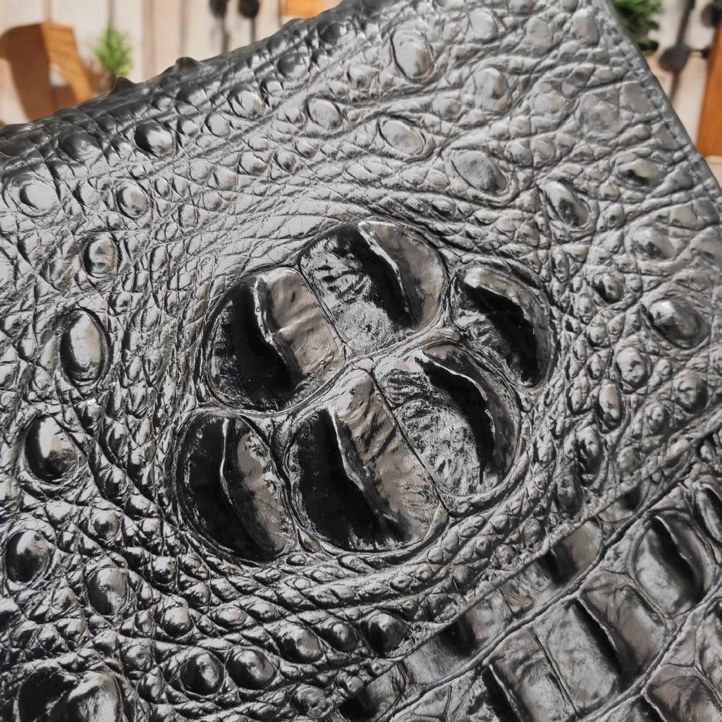 Túi đeo chéo nam. Gù gai cá sấu Đen quý phái!