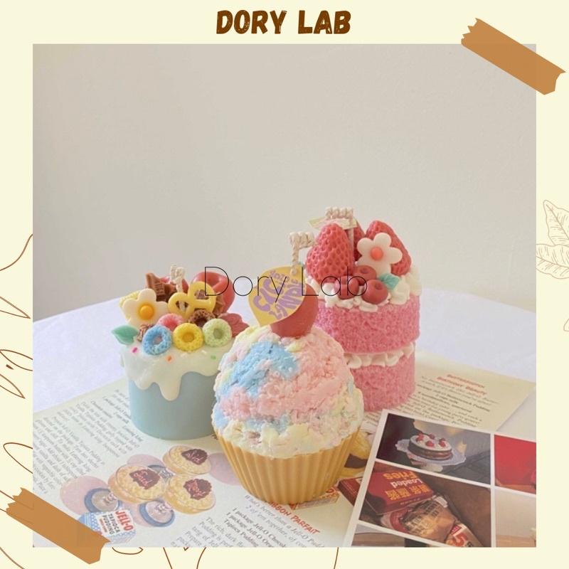 Nến Thơm Bánh Kem 2 Tầng Phủ Kem Dâu Tây Handmade Không Khói, Phụ Kiện Decor, Quà Sinh Nhật - Dory Lab