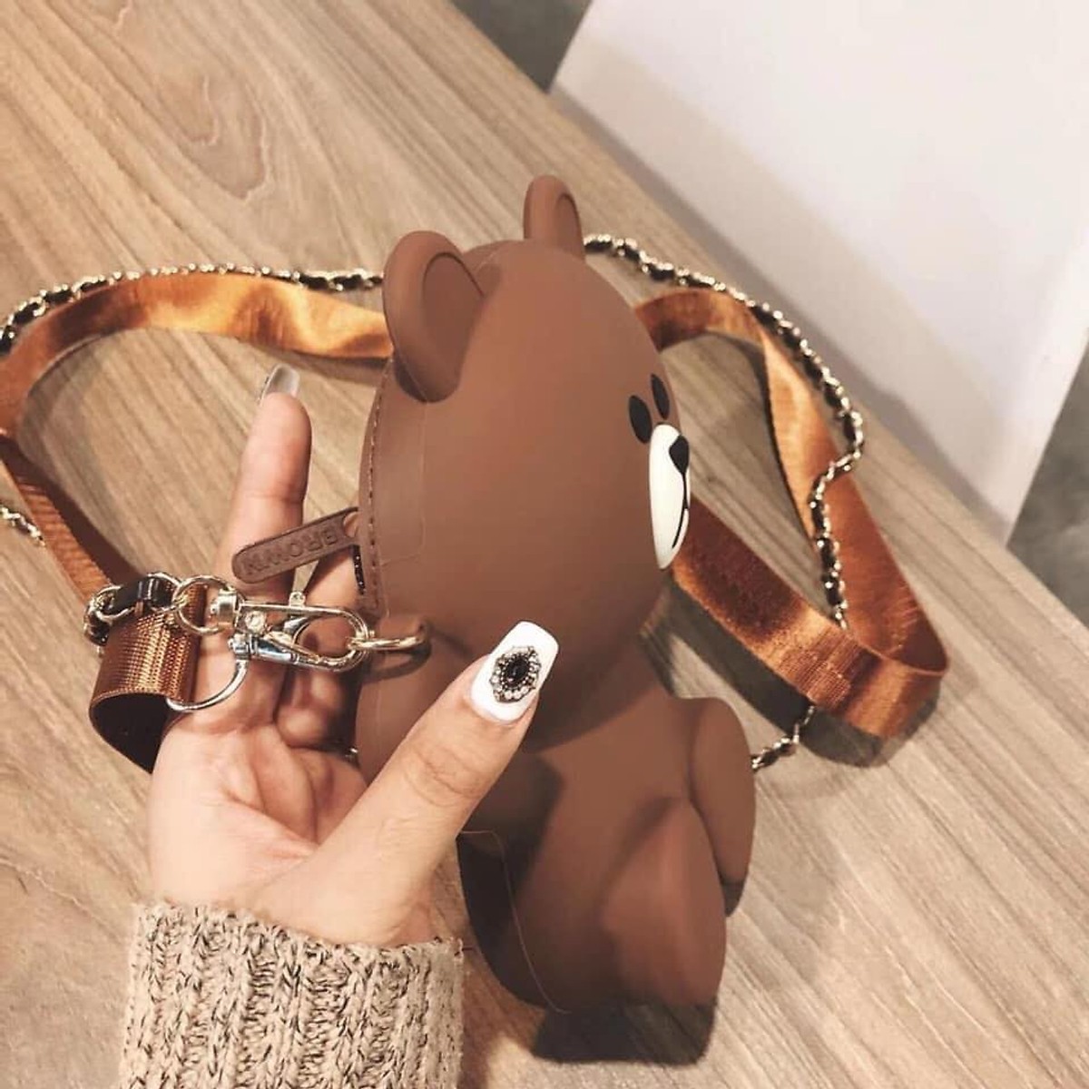 Túi đeo chéo Gấu Brown silicon siêu dễ thương