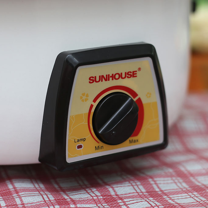 Nồi Lẩu Điện Sunhouse SHD4521 - Hàng chính hãng