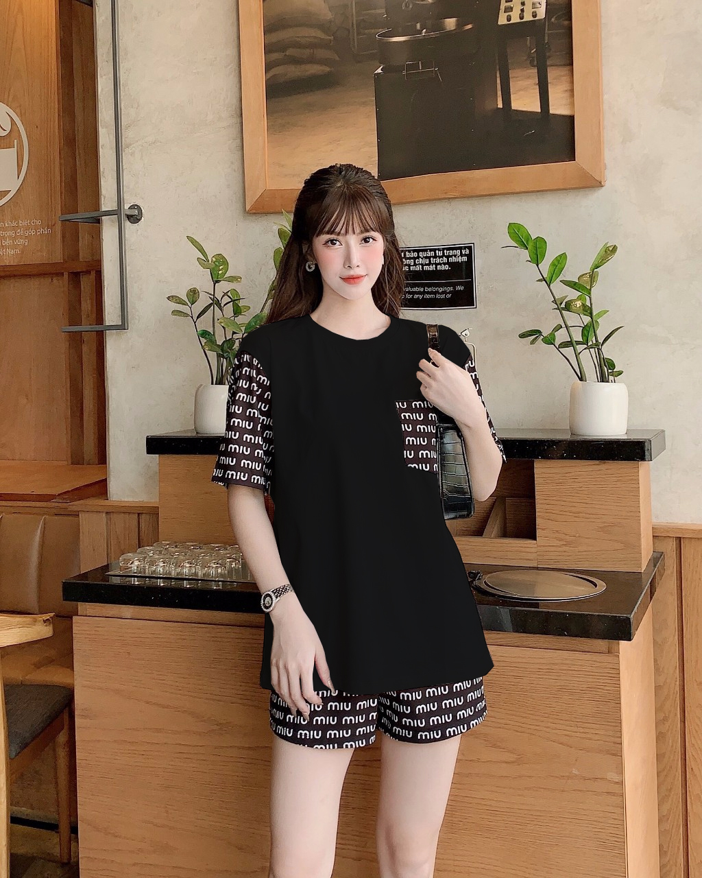 Đô Bộ Đùi Form Rộng Thun Cotton Phối Thun Lạnh In 3D Miu Miu