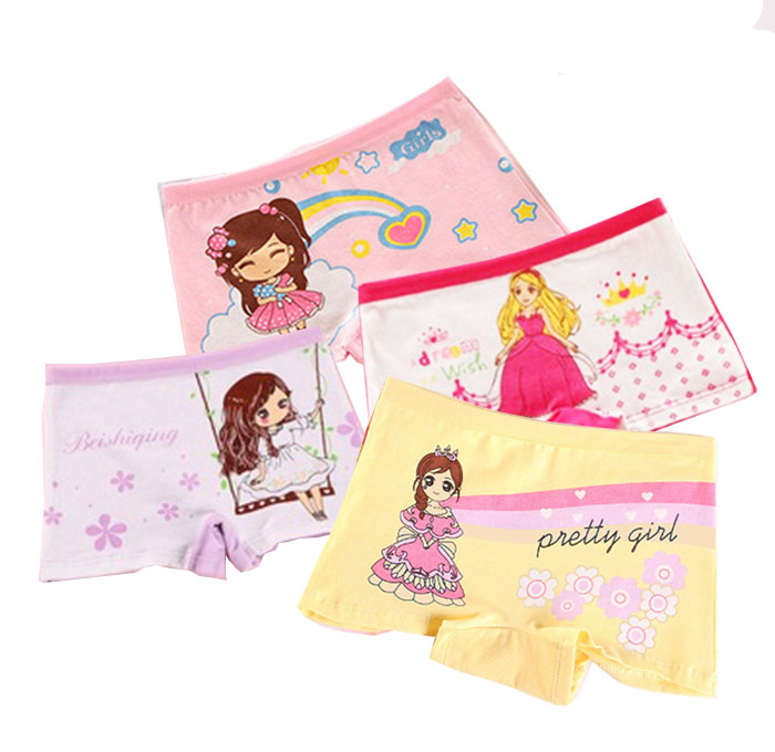 Bộ 4 quần chip đùi cho bé gái, vải cotton, 4 quần hình ảnh bé gái, công chúa khác nhau.