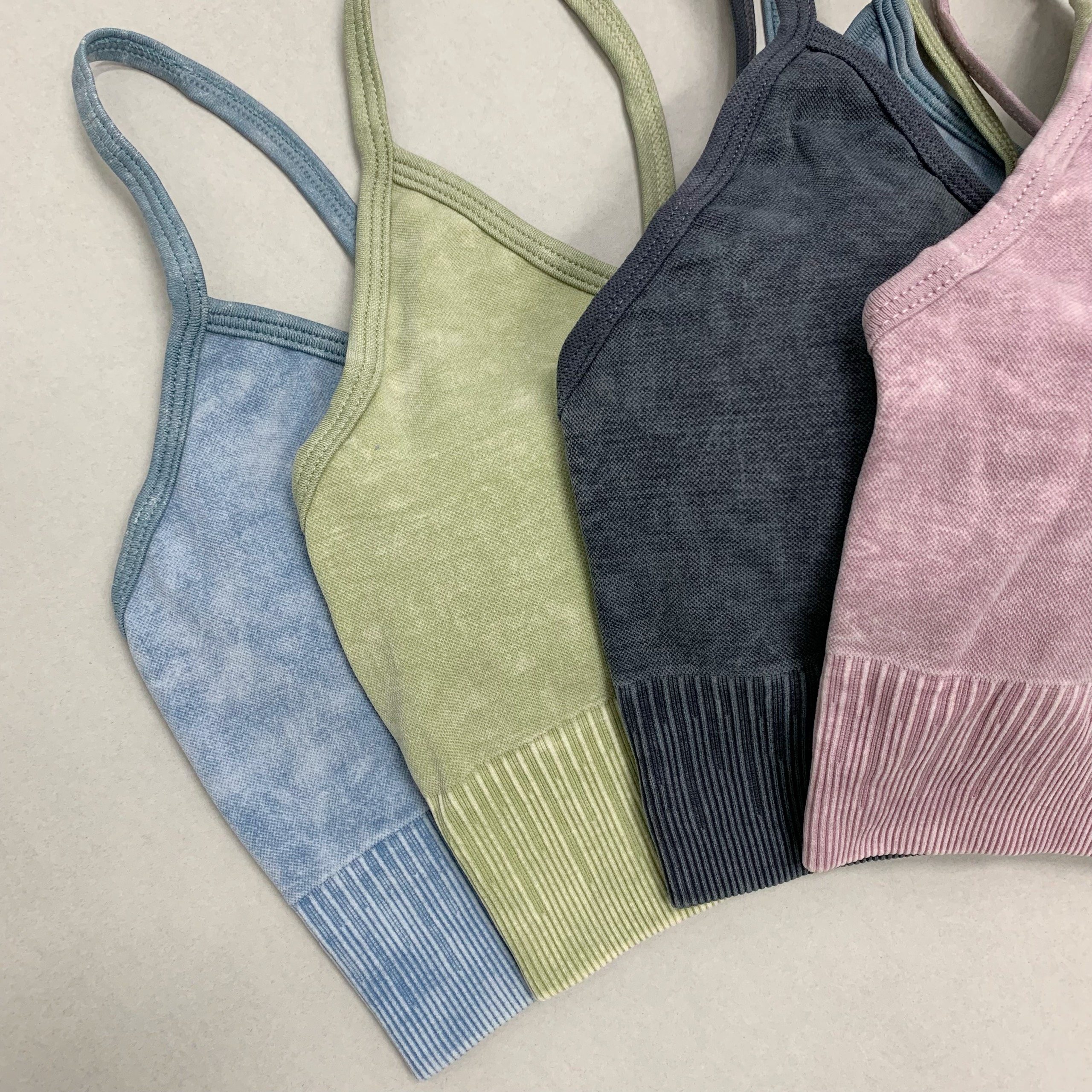 Bra Thể Thao Quảng Châu Tập Gym, Yoga 2 Dây FREESIZE (Có Kèm Sẵn Mút) CH092