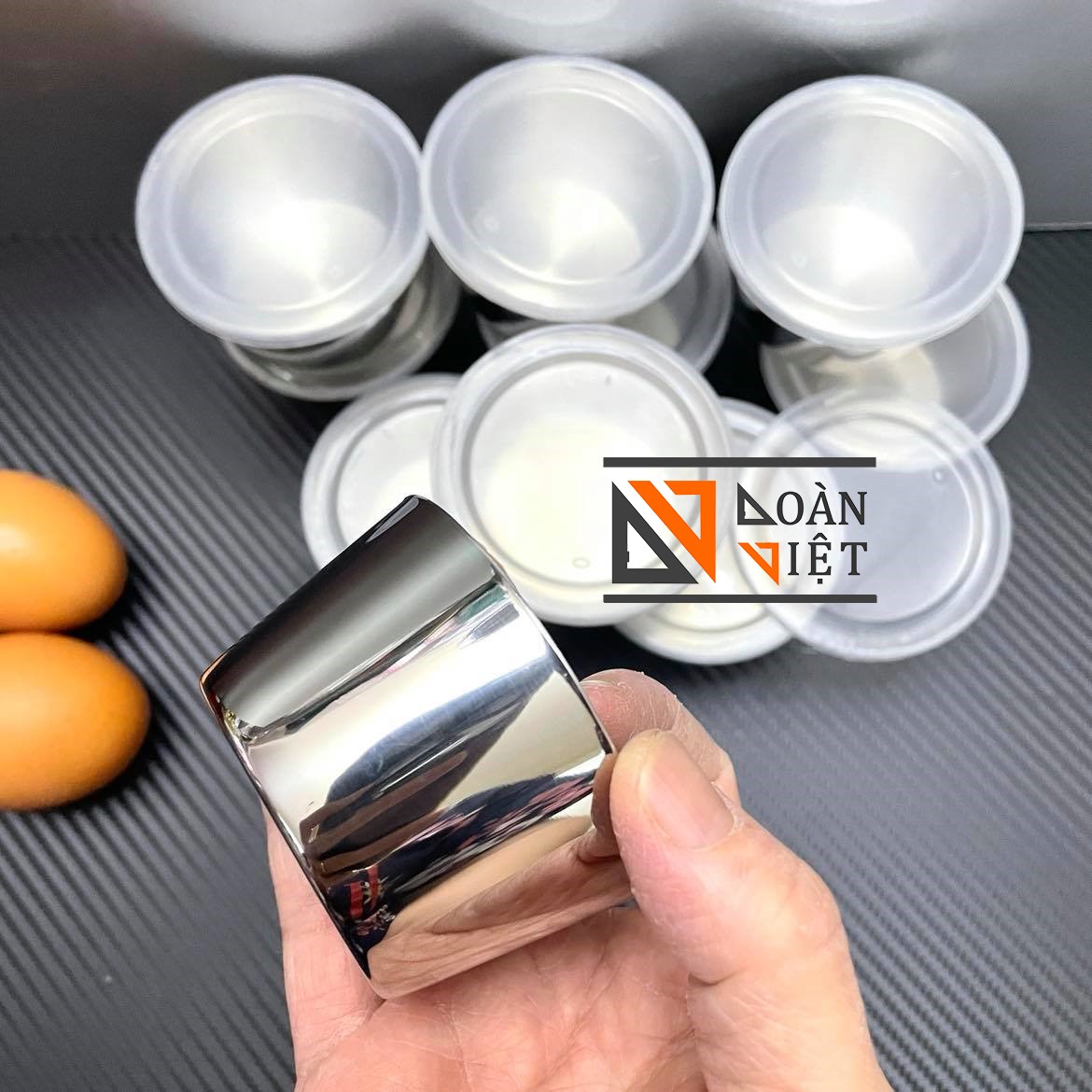 Khuôn Bánh Flan Inox Không Gỉ - Combo 10 khuôn đường kính 7 cm x cao 4cm (Có Nắp). Dụng cụ hộp chứa đựng thưc phẩm nhỏ gọn cho trẻ nhỏ an toàn cho sức khoẻ