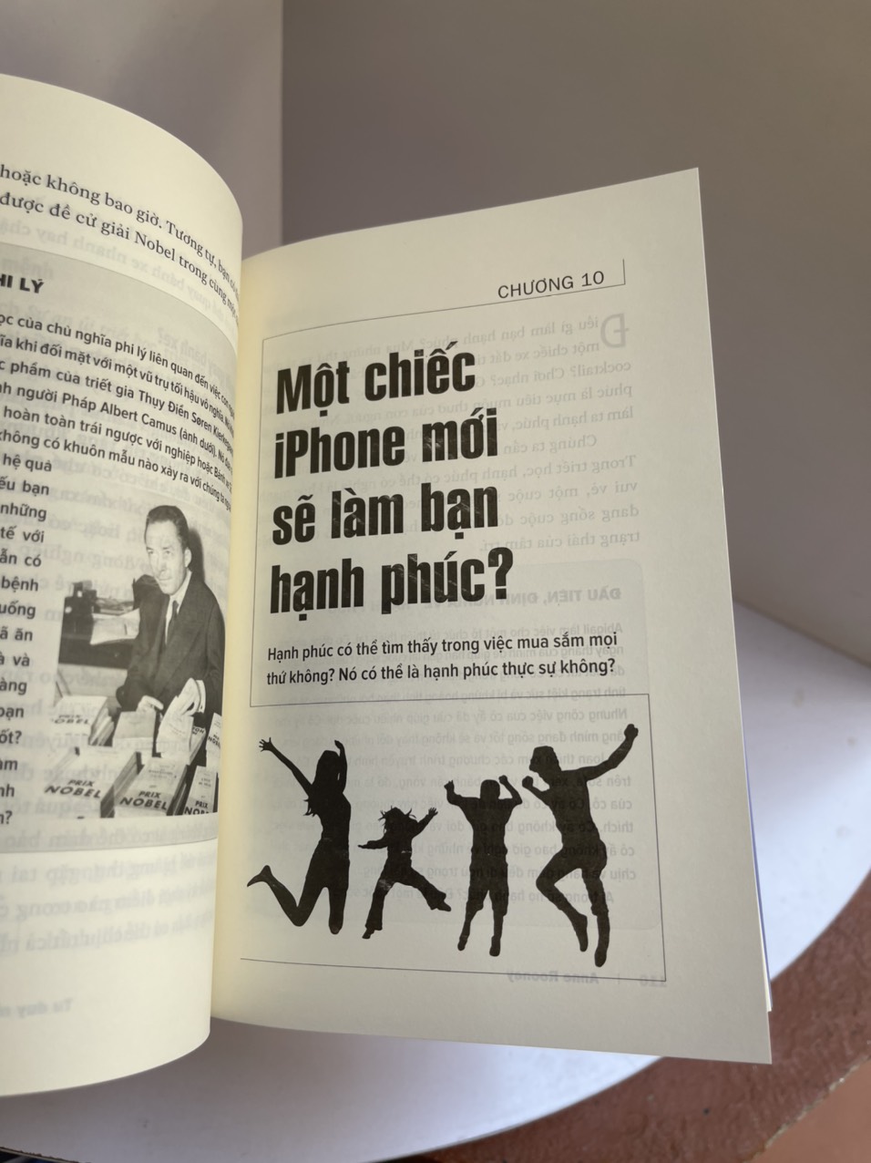 TƯ DUY NHƯ NHÀ TRIẾT HỌC - NẮM BẮT LOGIC CỦA LẬP LUẬN VÀ ĐẠO ĐỨC – Anne Rooney- Thu Hằng dịch – Nhã Nam  - NXB Thế Giới