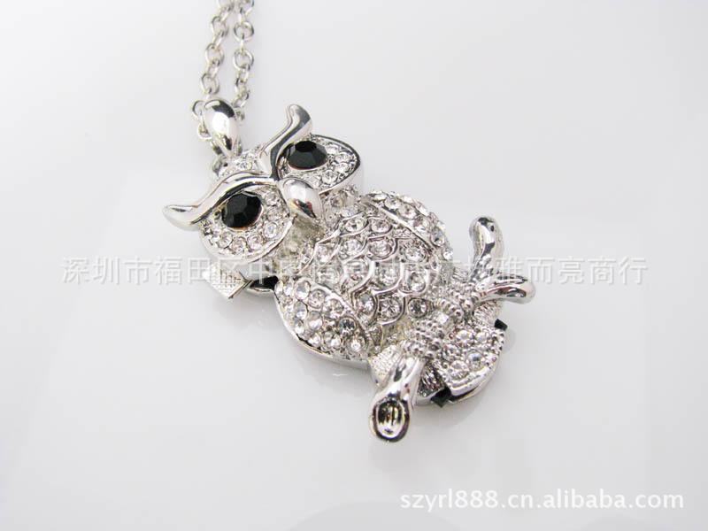 Phong cách mới nhất của quà tặng trang sức cao cấp Đĩa U cú kim cương Đĩa U sáng tạo Đĩa U 8G