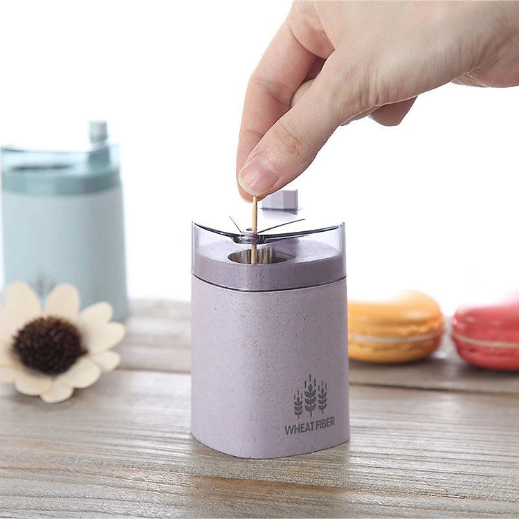Hộp Đựng Tăm Hình Trái Tim PaKaSa - Hàng chính hãng( Giao màu ngẫu nhiên )