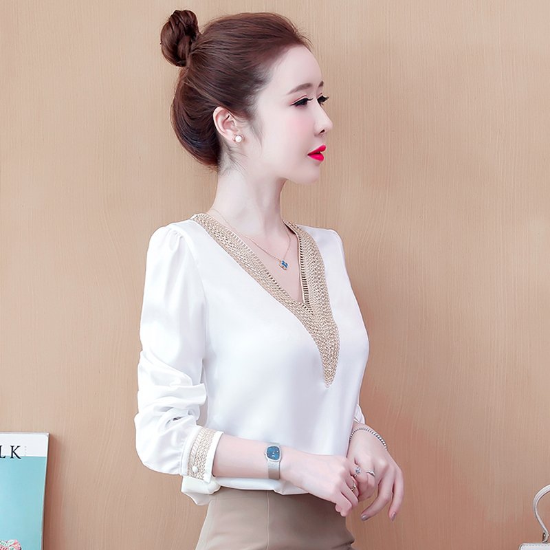 ÁO SƠ MI CÔNG SỞ CỔ V PHỐI REN CAO CẤP