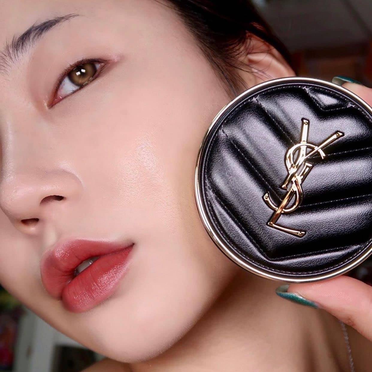 Phấn nước YSL Encre De Peau Luminous Matte Cushion