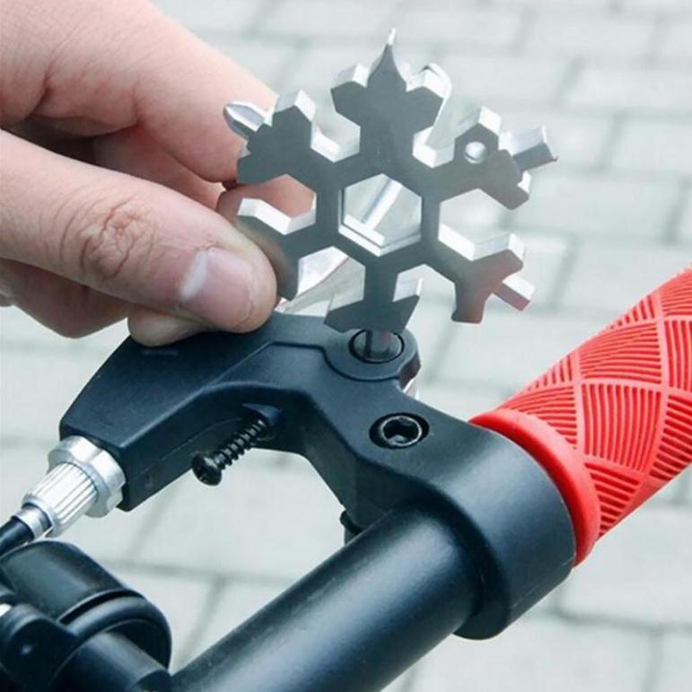 Móc Khóa Đa Năng Vặn Ốc Vít Khui Bia 16 Đầu Hình Bông Tuyết Thép Không Gỉ