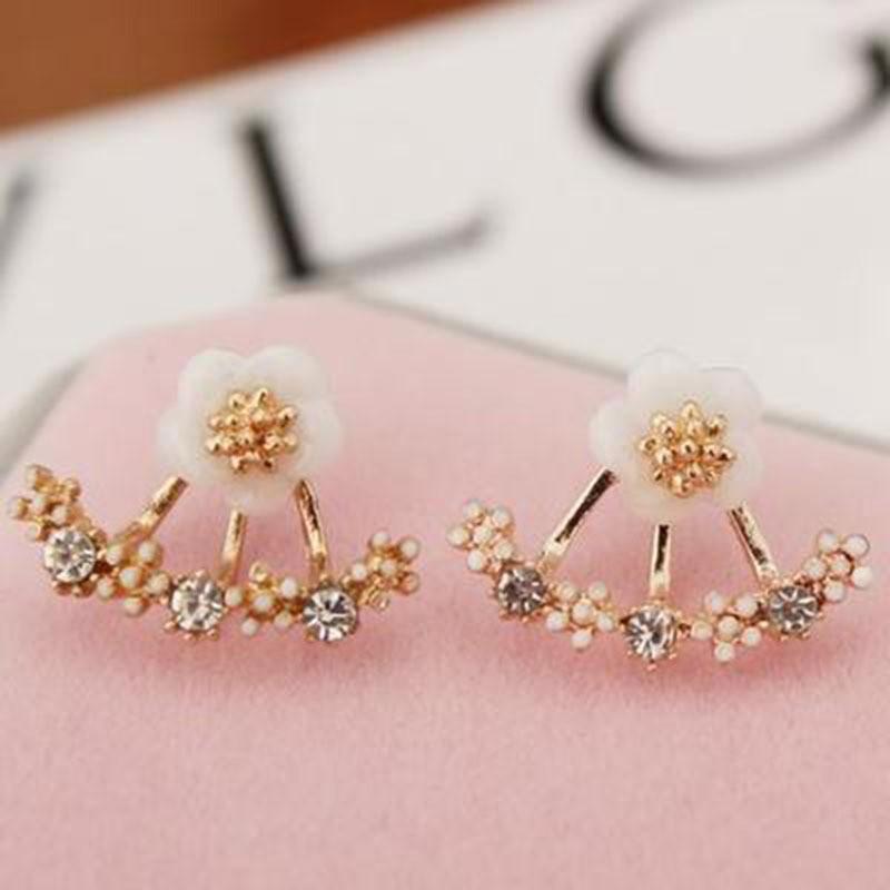 Bông tai/ Hoa tai nữ hoa mai viền hoa nhí lấp lánh mới lạ thời trang Khuyên tai Hàn Quốc