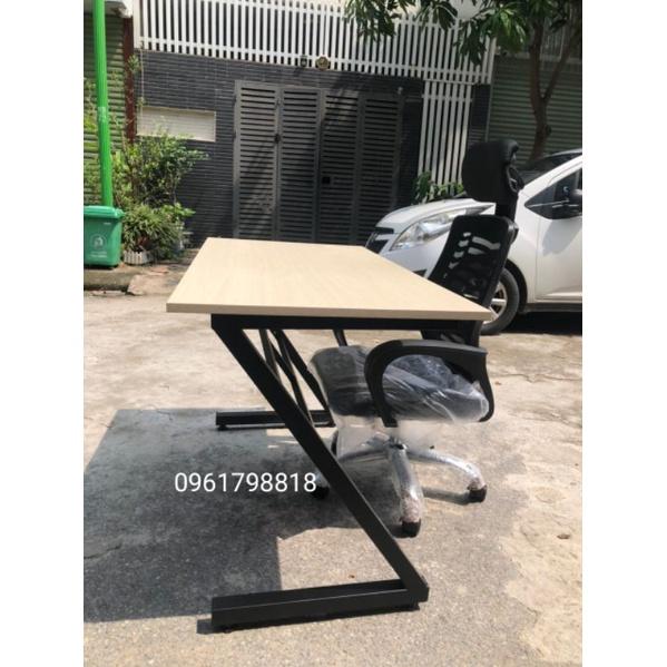 Combo bàn làm việc bàn học chân Z +ghế xoay tựa đầu
