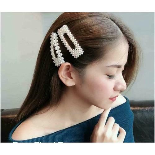 1 CÁI KẸP TÓC TRẺ TRUNG XINH XẮN