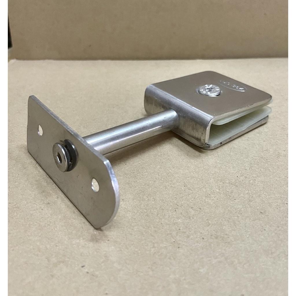 Tay kẹp kính trên - kẹp kính tay vịn inox Cầu thang & trụ lan can inox