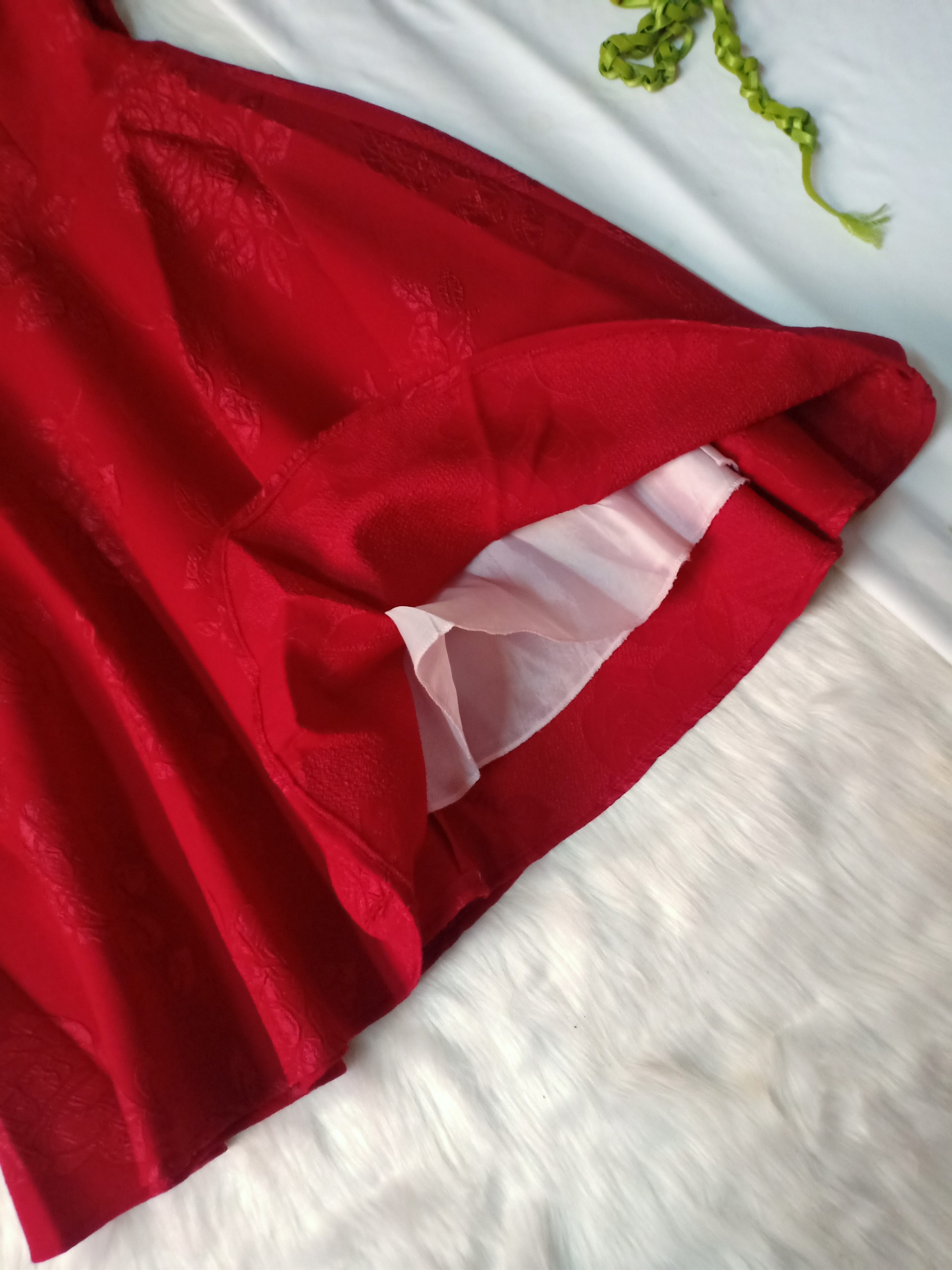 Đầm công chúa trễ vai phong cách cổ điển Pháp