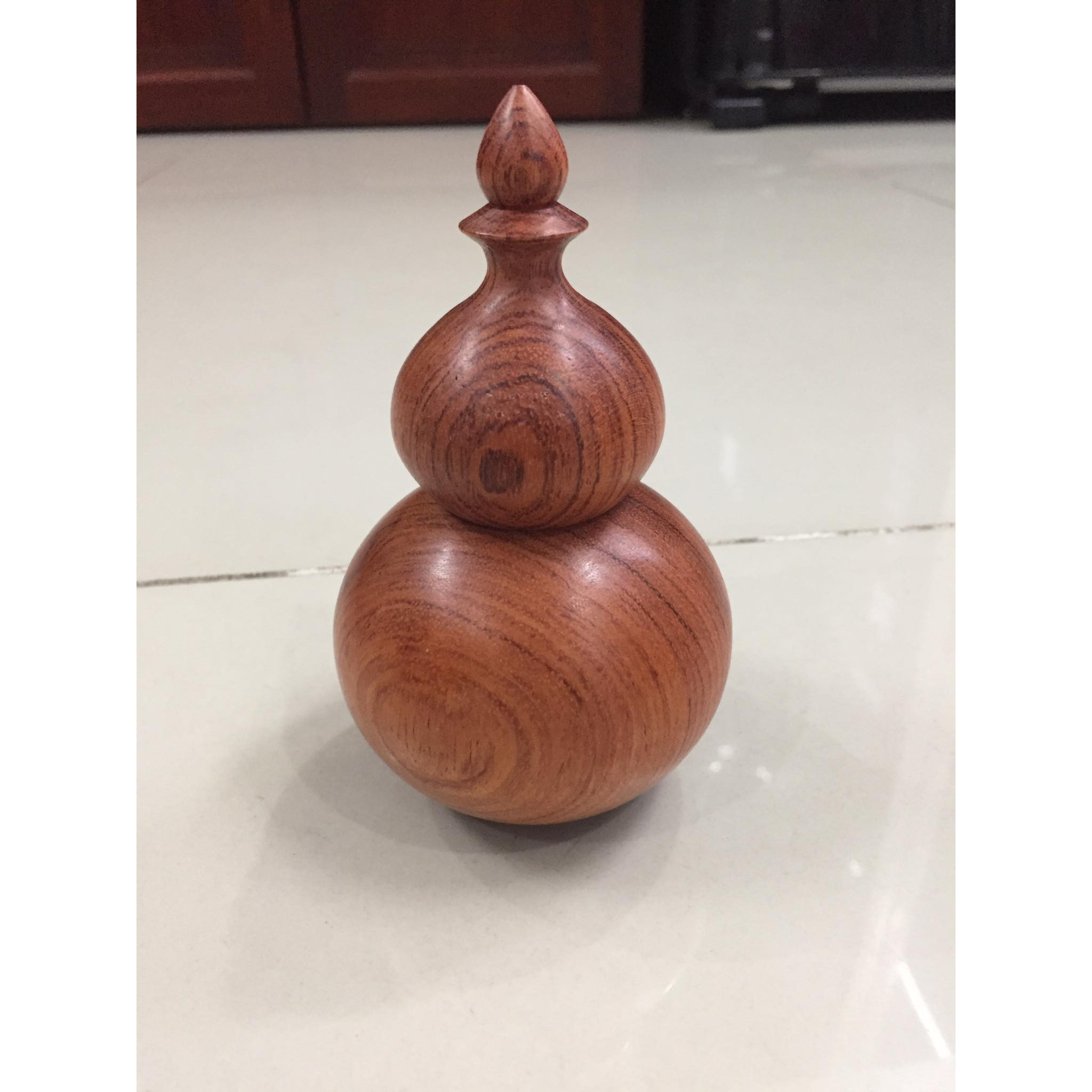 Hủ tăm hồ lô, nắp rời, gỗ hương, chạm sắc nét