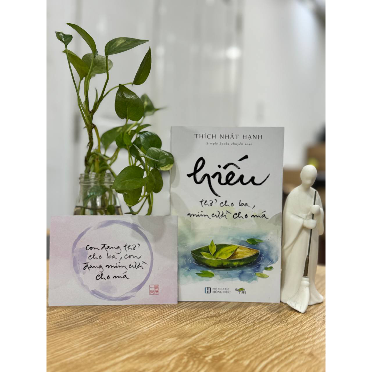 Hiếu - Thở Cho Ba, Mỉm Cười Cho Má