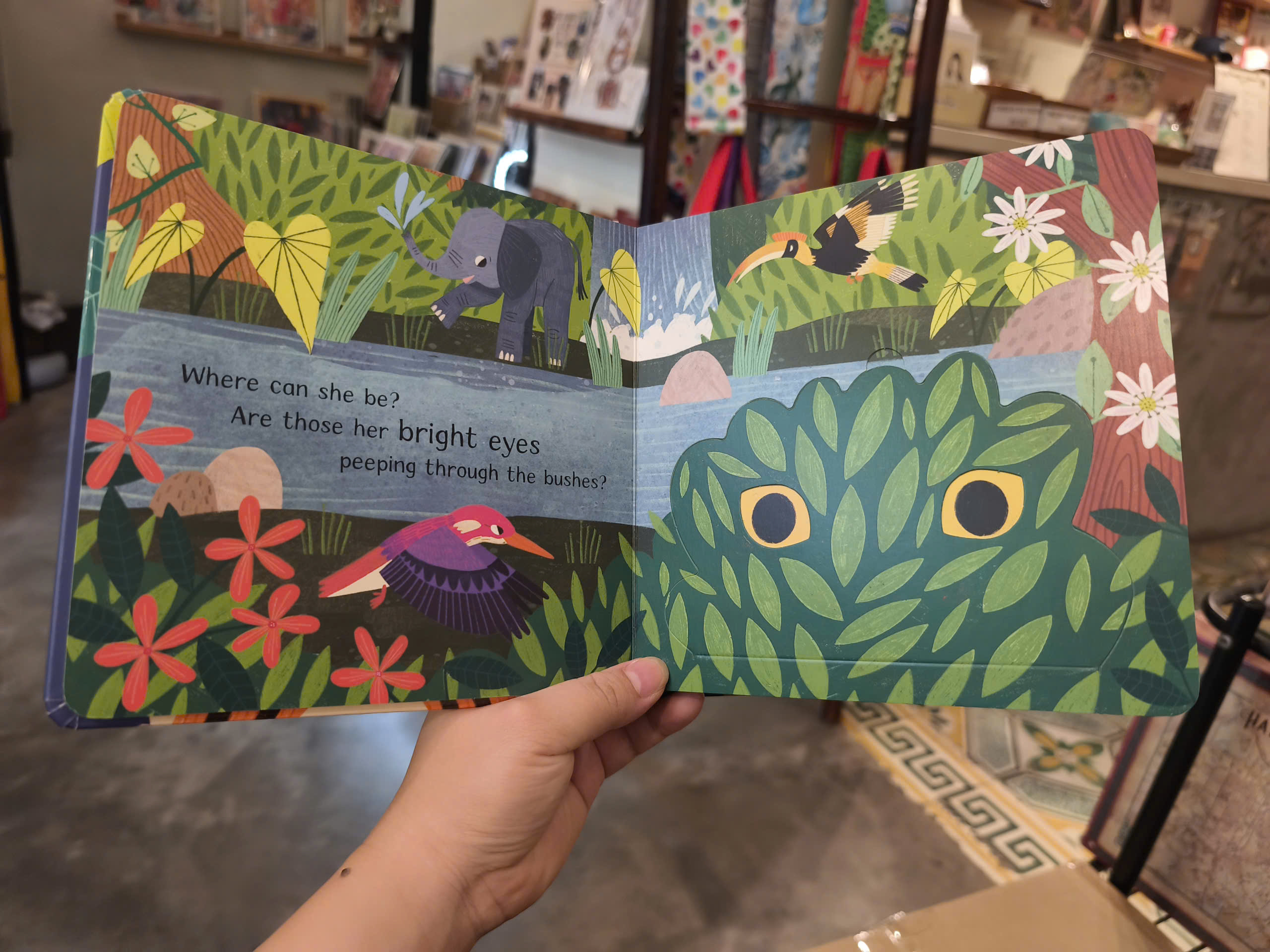Sách - Where is Little Tiger? - Childrens Pop-up Book | Ngoại văn Thiếu nhi Bìa cứng / Sách Tương tác