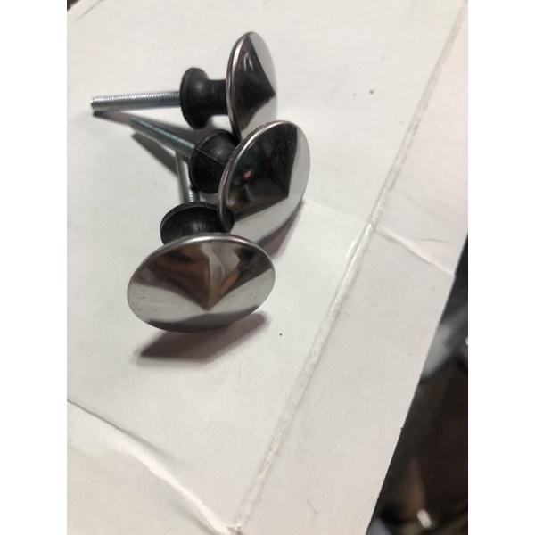 Núm tủ,nụ tủ tròn inox