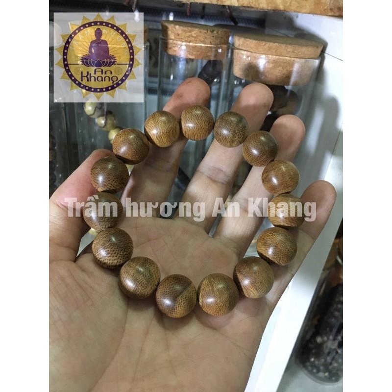 Vòng tay trầm huong tự nhiên
