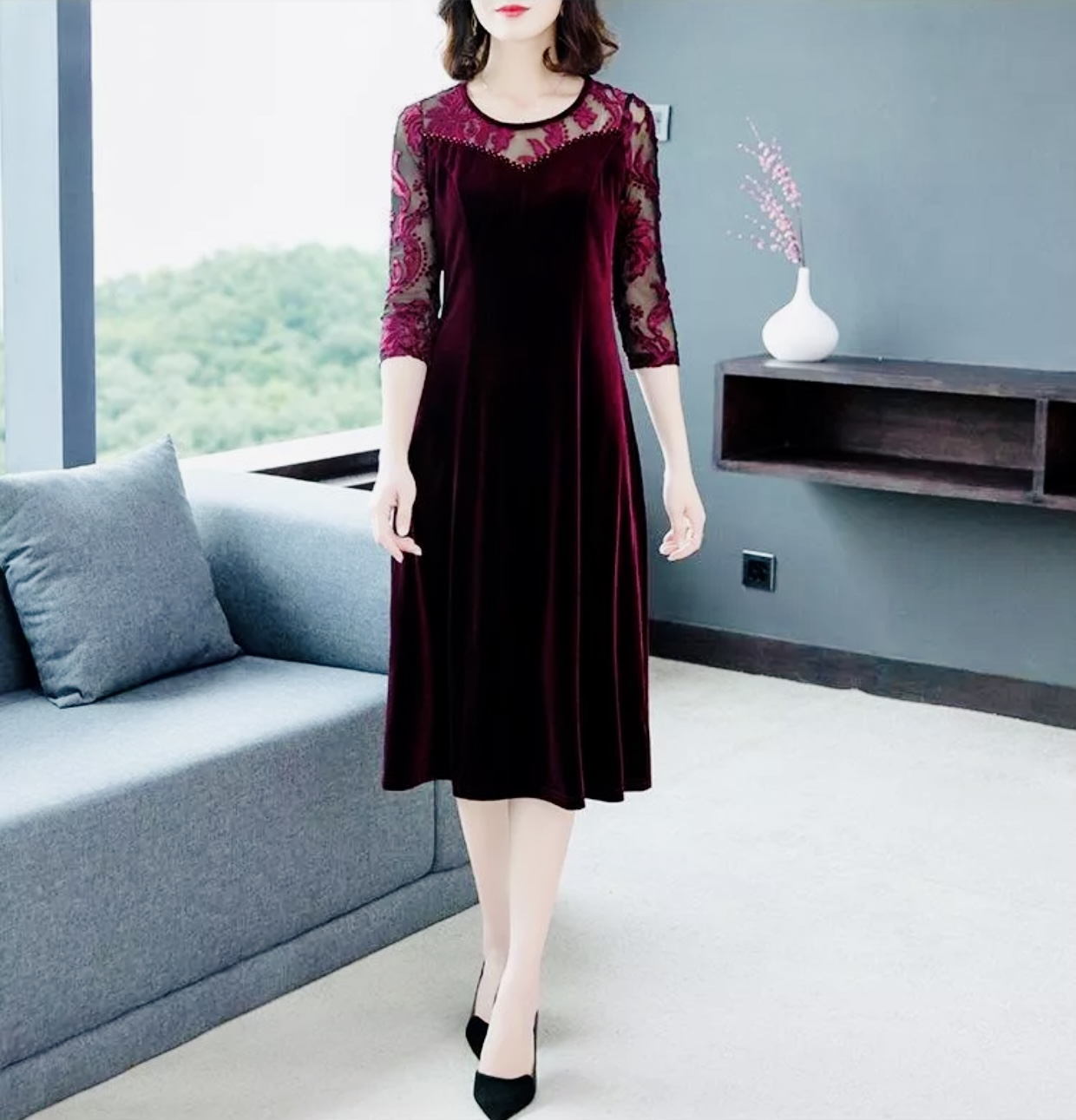 Đầm nhung trung niên tay dày phối ren. Nhung lụa mềm mịn. Đầm cho mẹ dự tiệc. Đầm trung niên u50