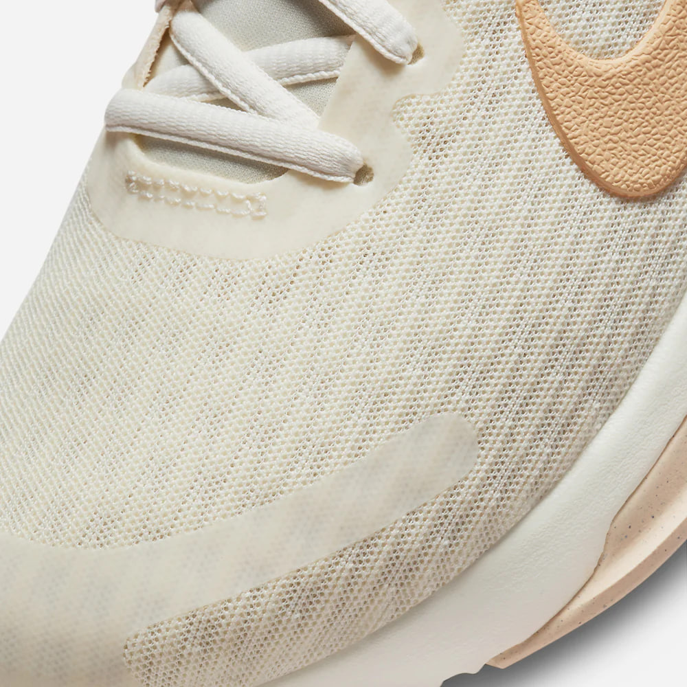 Giày tập luyện Nữ NIKE W NIKE ZOOM BELLA 6 - PALE IVORY/ICE PEACH-SANDDRIFT-GUAVA ICE - 9 US