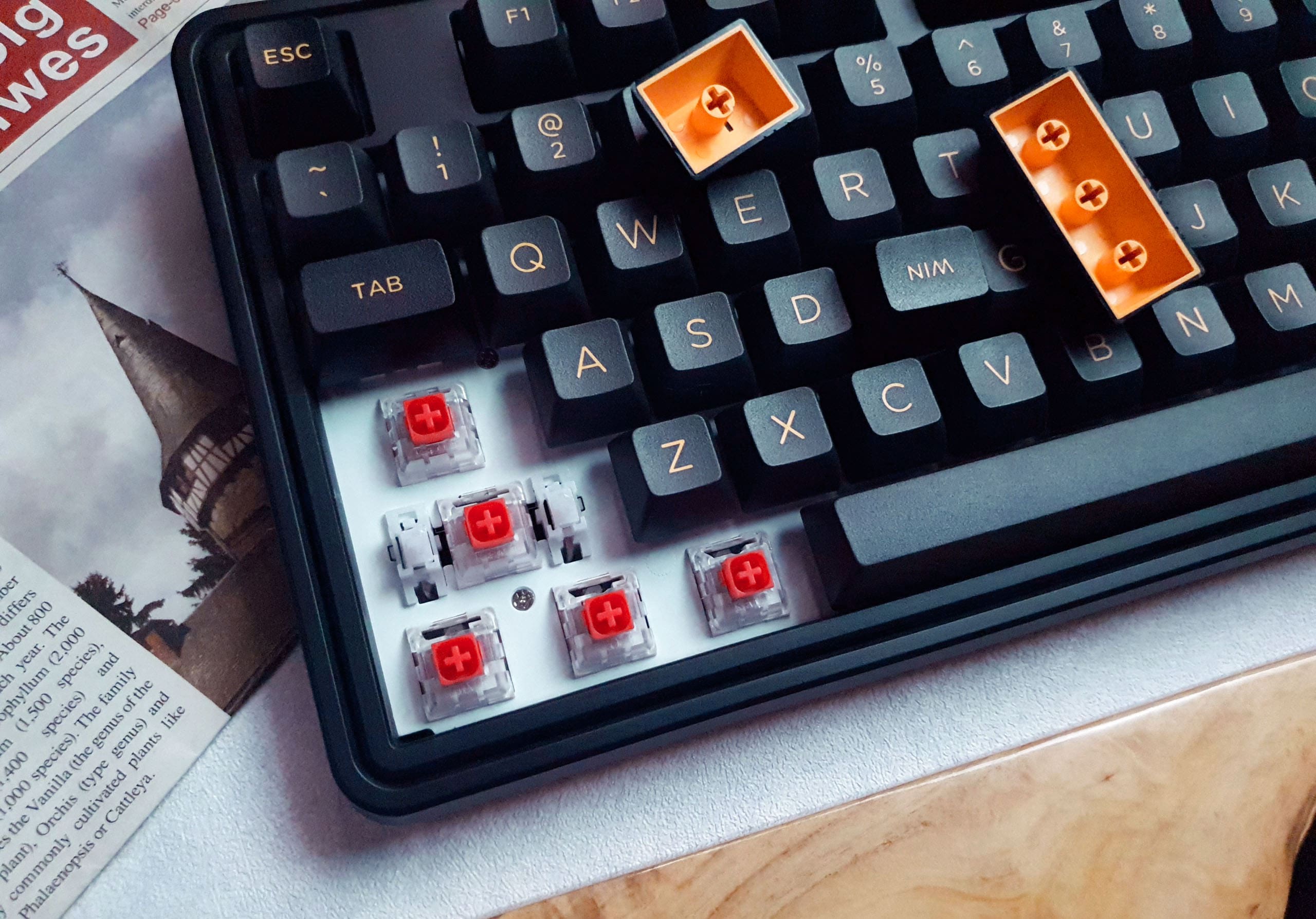 Bàn phím máy tính FL-Esports CMK87SAM Polar Night Black 3 Mode _Mới, hàng chính hãng