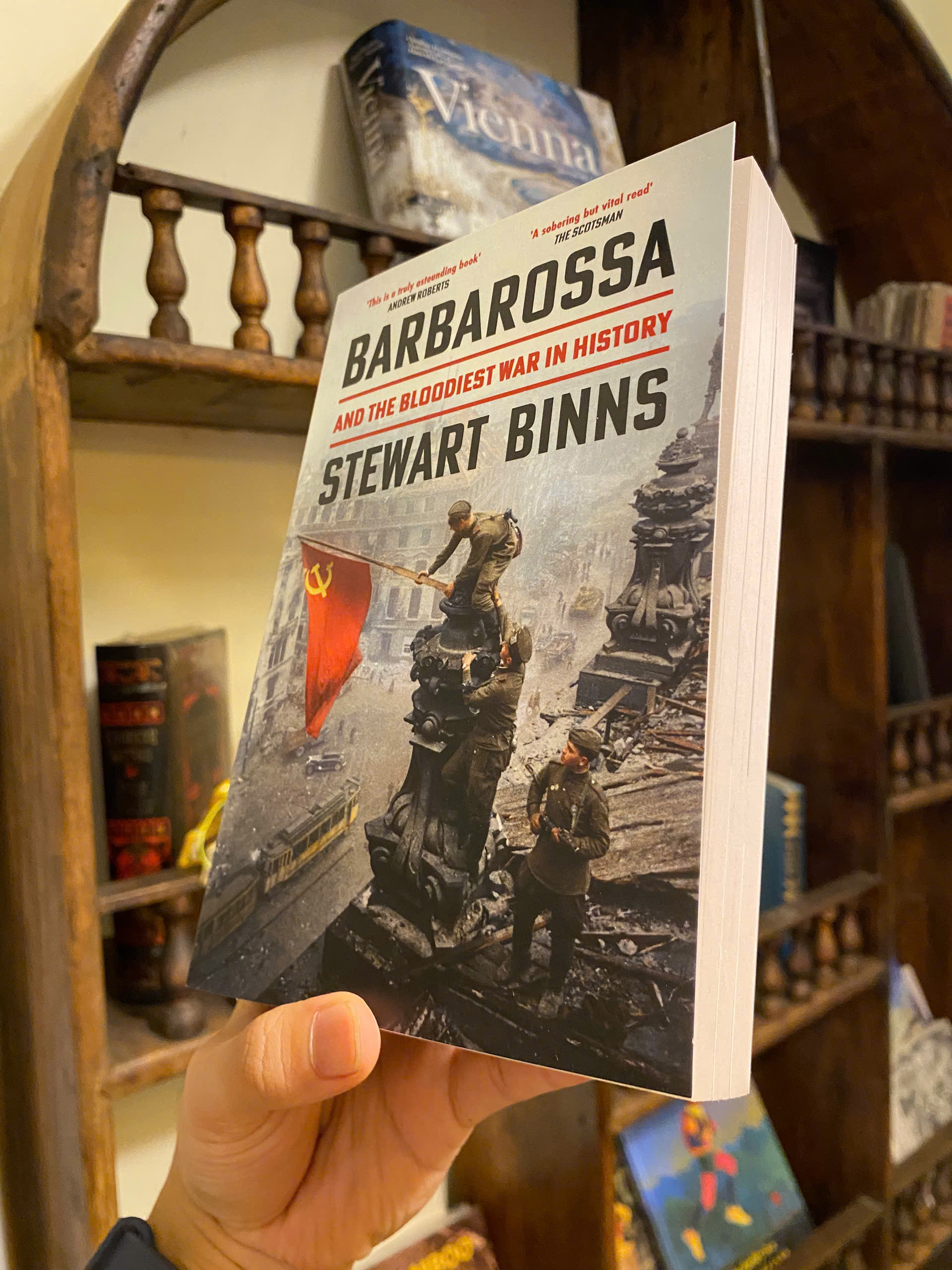 Sách - Barbarossa: And the Bloodiest War in History by Stewart Binns | History Nonfiction in English