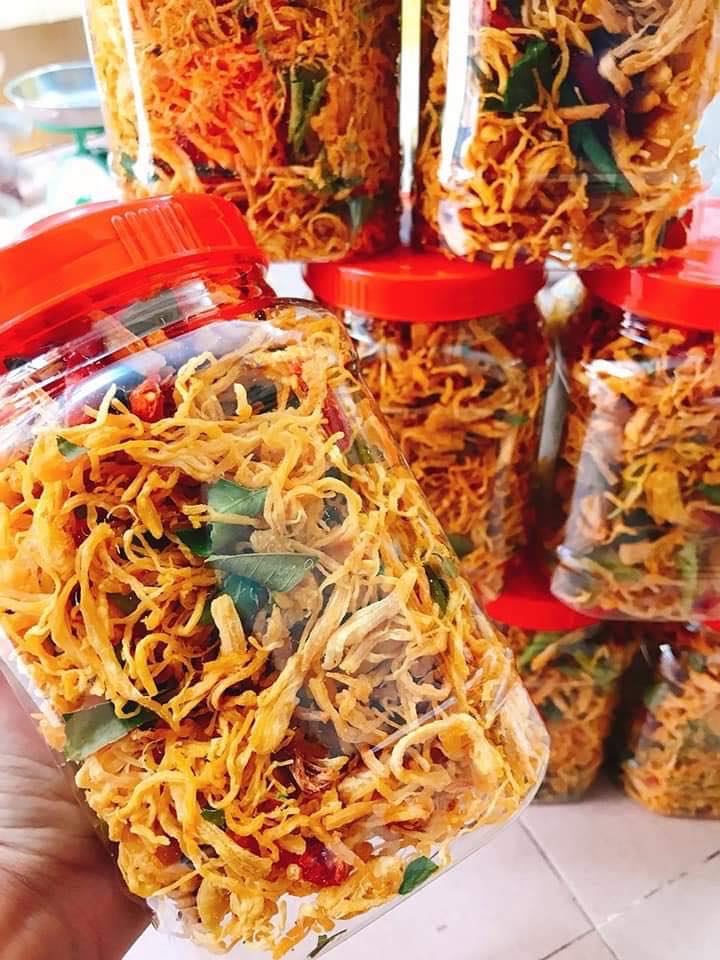 KHÔ GÀ LÁ CHANH ĐẶC BIỆT - HŨ 500G