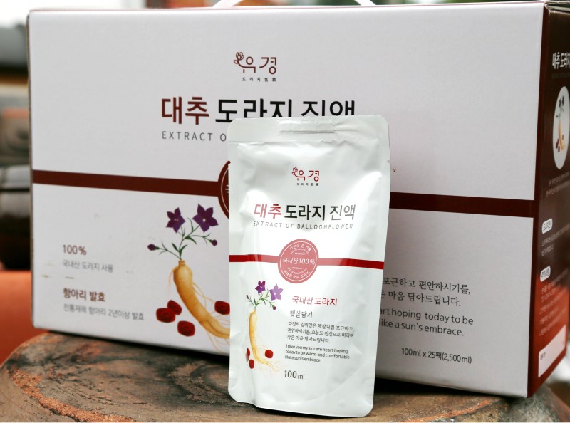 Nước rễ cây hoa cát cánh và táo đỏ Yukyung Hàn Quốc 100 ml x 15 gói