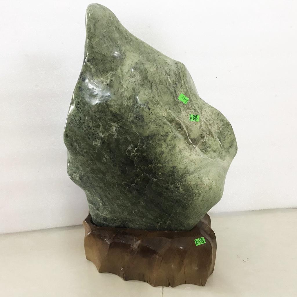 Đá, trụ đá, cây đá phong thủy màu xanh cao 55cm, nặng 58kg ho người mệnh Hỏa và Mộc